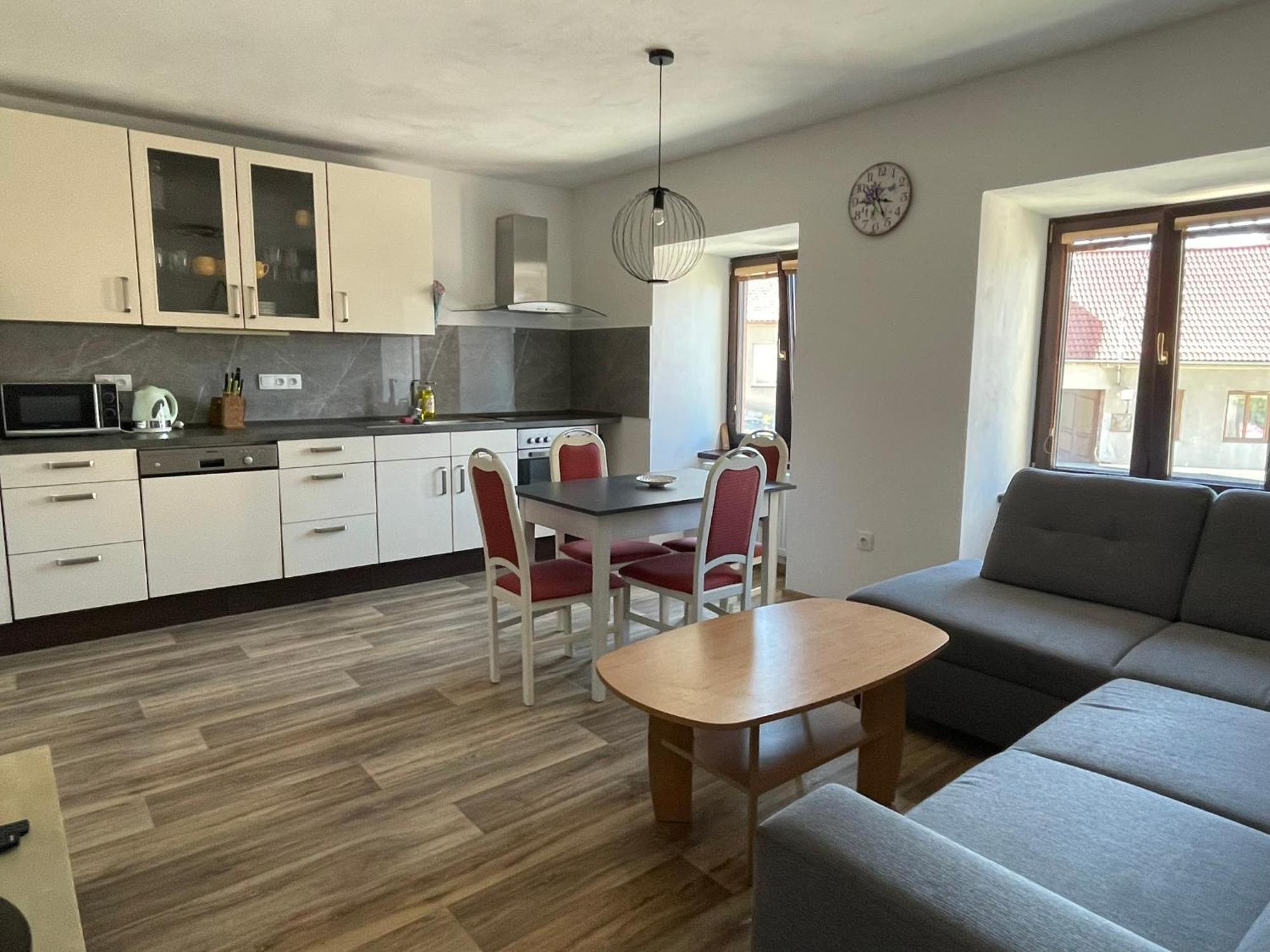 Apartman U Velke Brany Jemnice Экстерьер фото